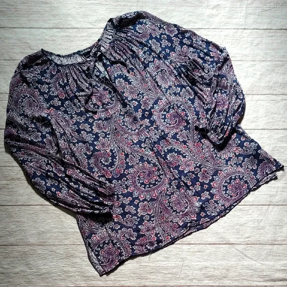 Lucky Brand Blue and Pink Flowy Blouse With Tie - Picture 2 of 10